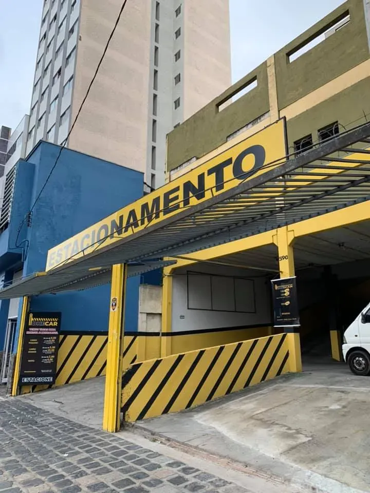 Fachada do estacionamento Dhea Car