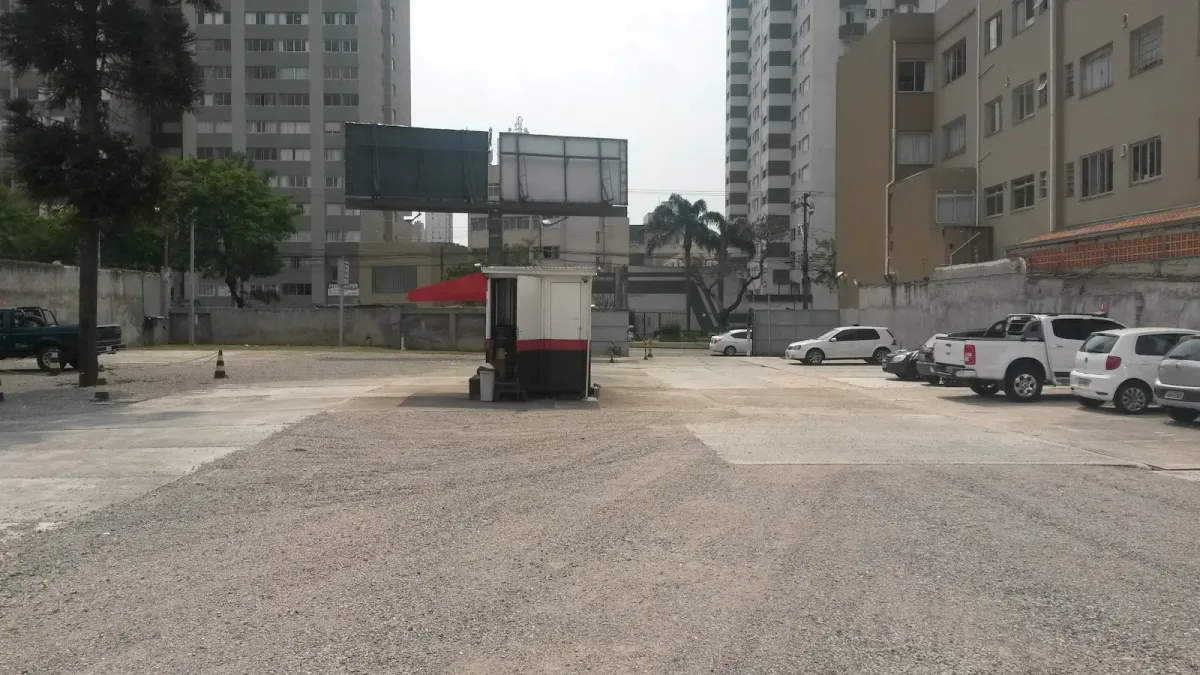 Fachada do estacionamento City Park Estacionamento