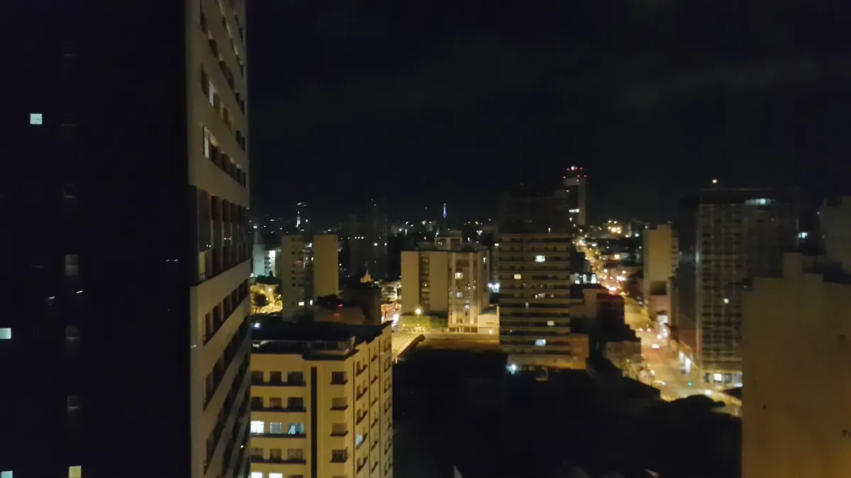 Fachada do estacionamento Estacionamento Joia