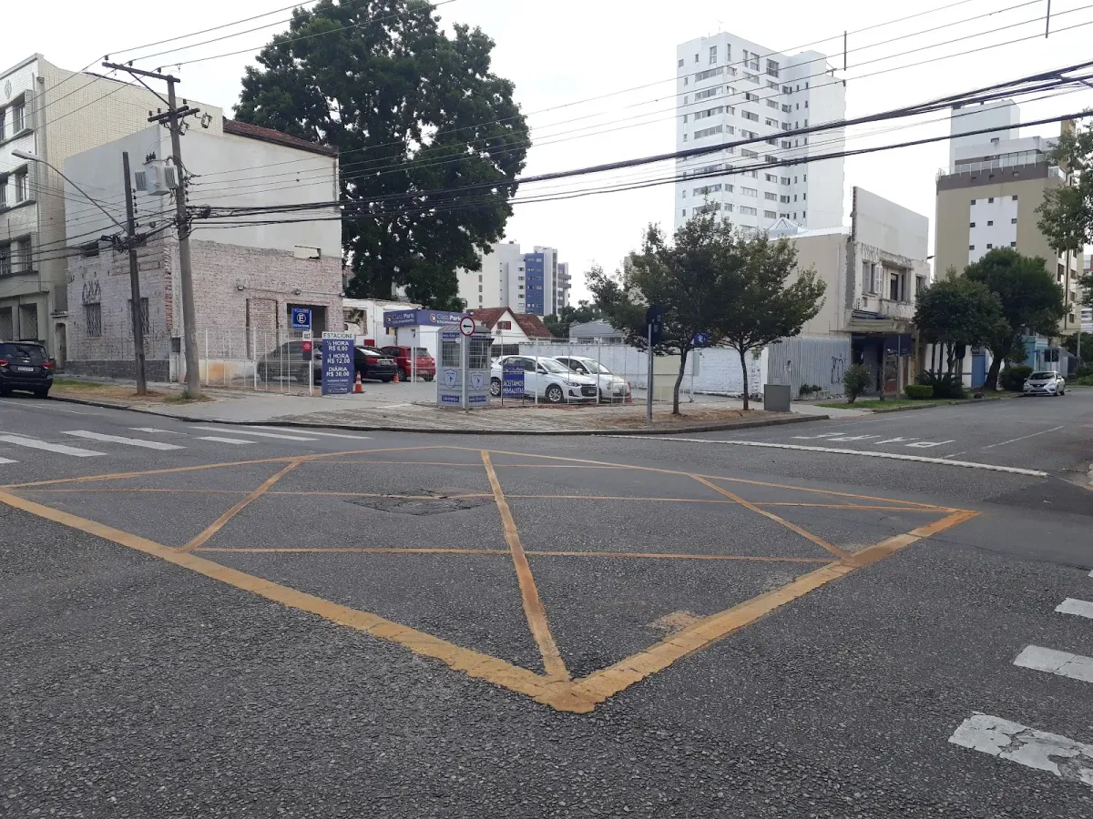 Fachada do estacionamento Class Park Estacionamentos