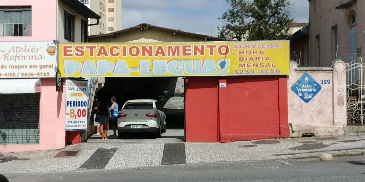 Fachada do estacionamento Papa-Leguas