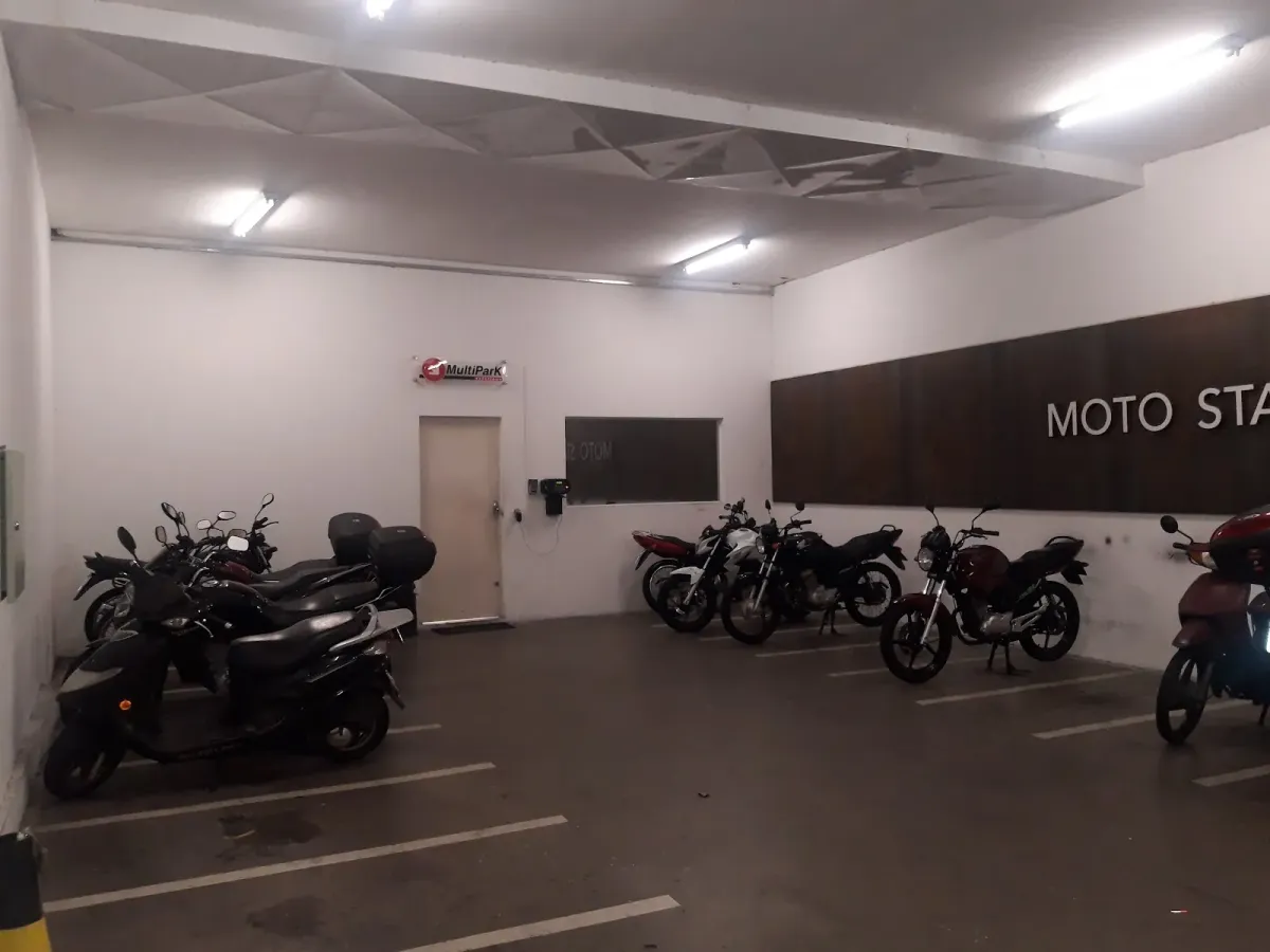 Fachada do estacionamento Estacionamento MultiPark