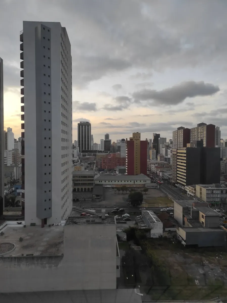 Fachada do estacionamento Estacionamento