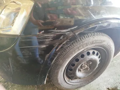 Fachada do estacionamento Estacionamento