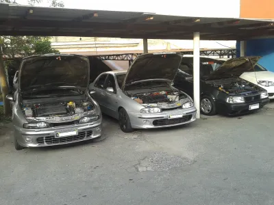 Fachada do estacionamento Med Park
