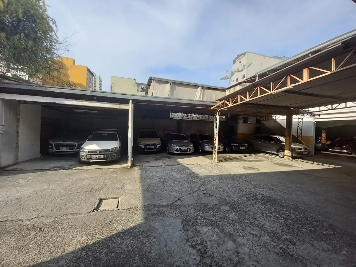 Fachada do estacionamento Estacionamento Gibraltar