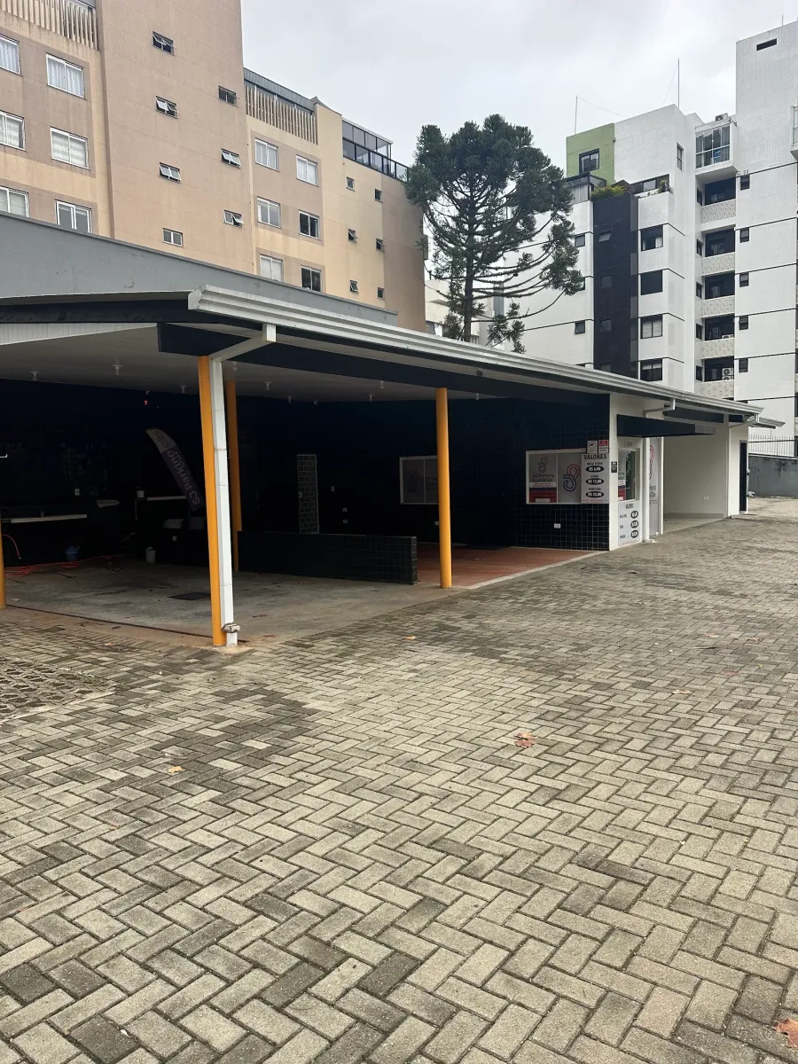Fachada do estacionamento SJ Parking & Lava Car