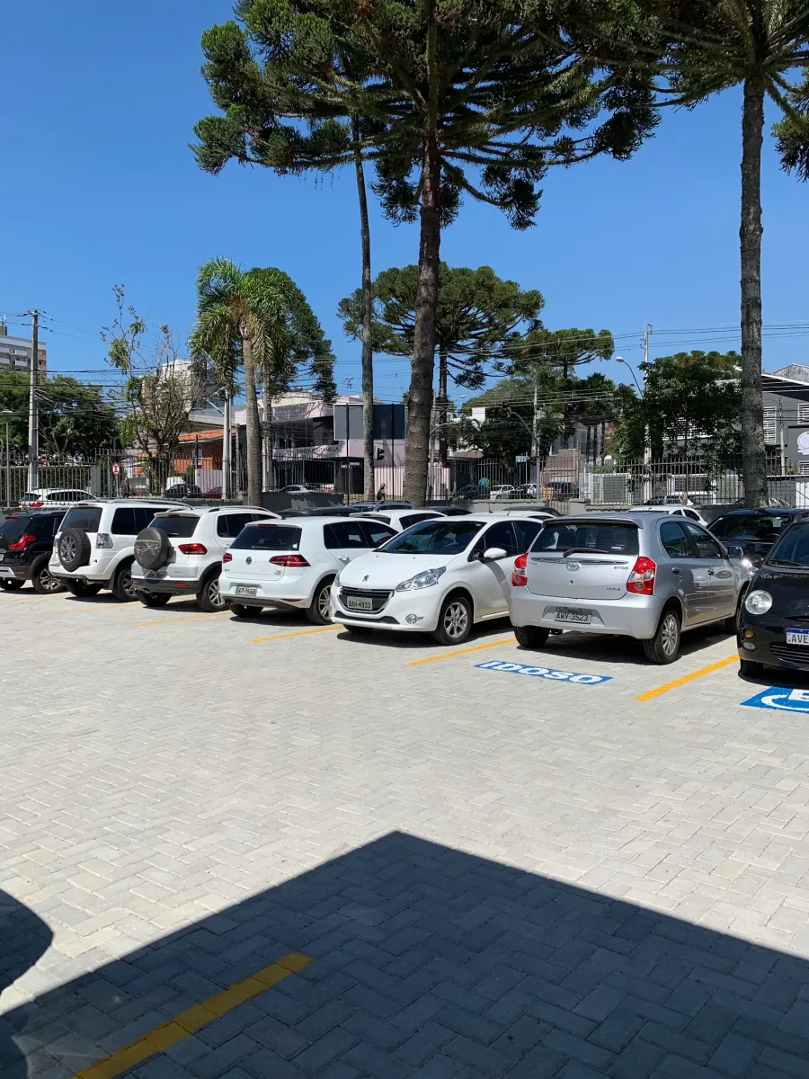 Fachada do estacionamento Esquina Park Estacionamento