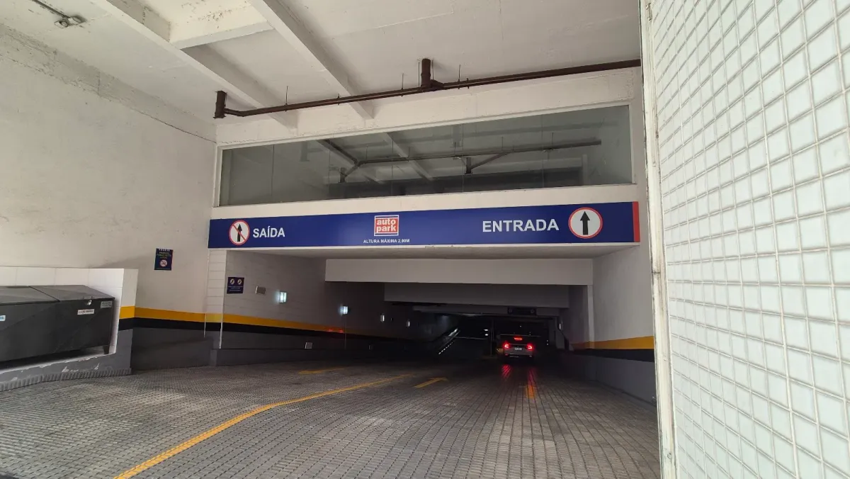 Fachada do estacionamento Autopark - Estacionamento Brigadeiro